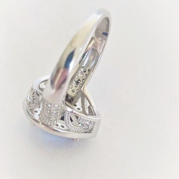 925 Sterling Silver Blue Sapphire and CZ ring - Picture 11 of 16